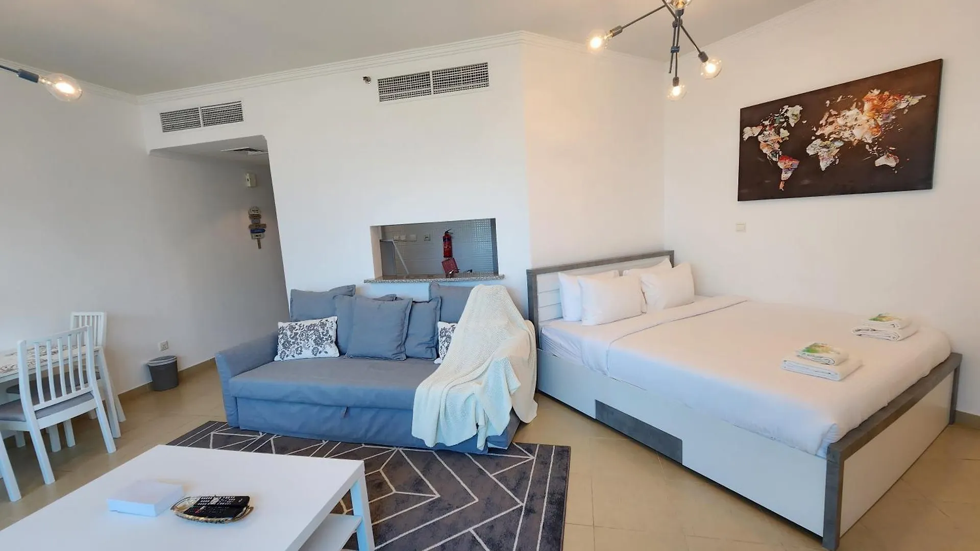 Bright & Valuable, Close To Metro Station Dubaj Apartament